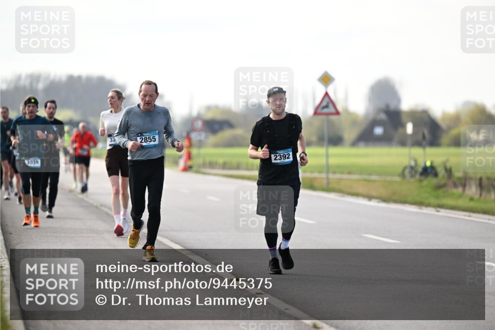 12.04.2026 - 45. Internationalen Wilhelmsburger Insellauf Dr. Thomas Lammeyer http://msf.ph/oto/9445375 12.04.2026 10:22:49 Laufen 3039, 2855, 2392 meine-sportfotos.de