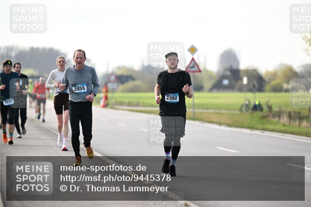 12.04.2026 - 45. Internationalen Wilhelmsburger Insellauf Dr. Thomas Lammeyer http://msf.ph/oto/9445378 12.04.2026 10:22:50 Laufen 3039, 2855, 2392 meine-sportfotos.de