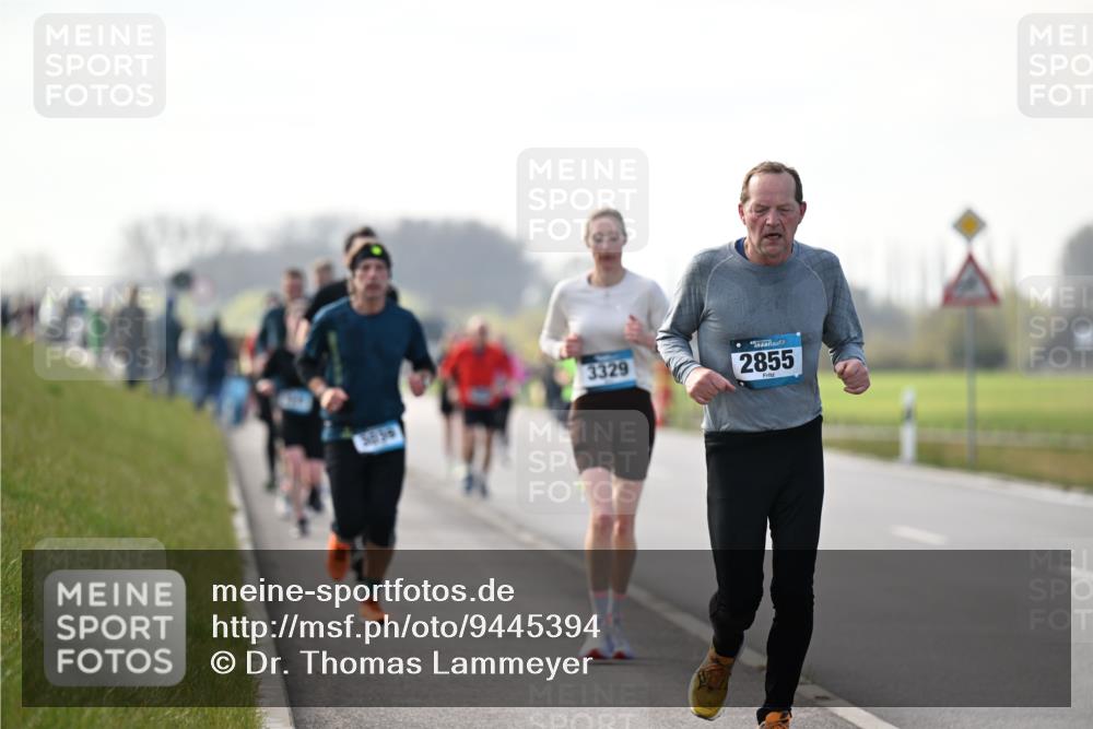 12.04.2026 - 45. Internationalen Wilhelmsburger Insellauf Dr. Thomas Lammeyer http://msf.ph/oto/9445394 12.04.2026 10:22:53 Laufen 3329, 2855 meine-sportfotos.de