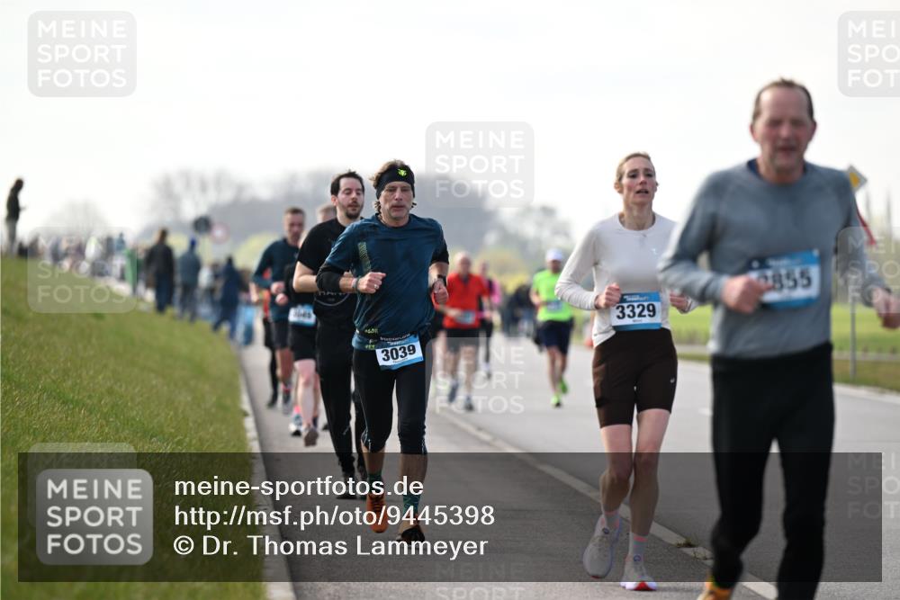 12.04.2026 - 45. Internationalen Wilhelmsburger Insellauf Dr. Thomas Lammeyer http://msf.ph/oto/9445398 12.04.2026 10:22:54 Laufen 140, 3039, 3329, 9855 meine-sportfotos.de