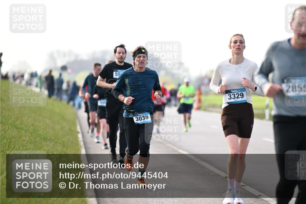 12.04.2026 - 45. Internationalen Wilhelmsburger Insellauf Dr. Thomas Lammeyer http://msf.ph/oto/9445404 12.04.2026 10:22:55 Laufen 55, 3039, 3329, 2855 meine-sportfotos.de