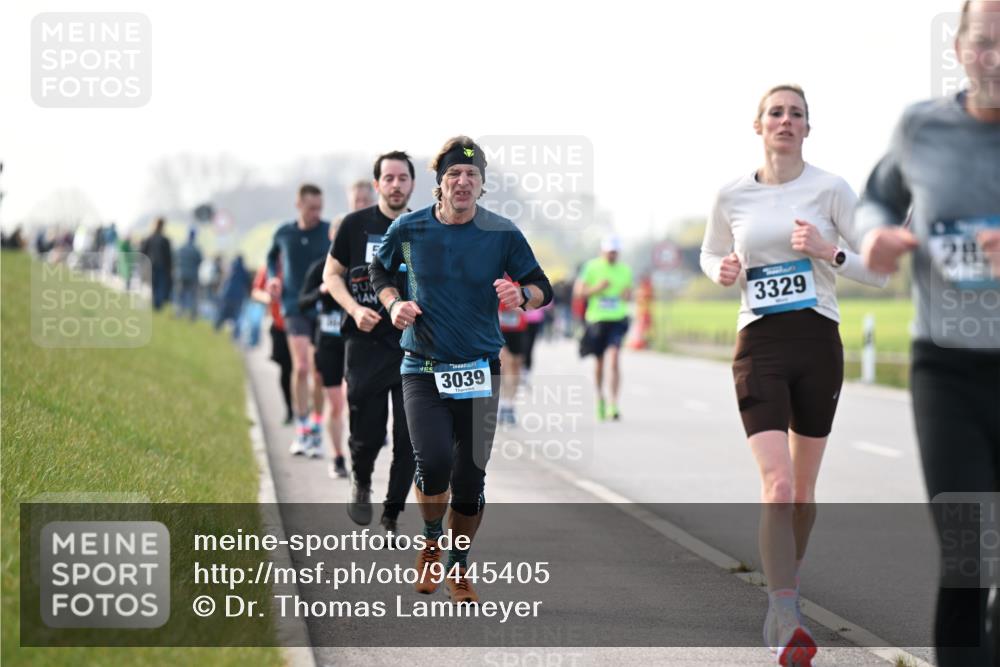 12.04.2026 - 45. Internationalen Wilhelmsburger Insellauf Dr. Thomas Lammeyer http://msf.ph/oto/9445405 12.04.2026 10:22:55 Laufen 3039, 3329, 28 meine-sportfotos.de