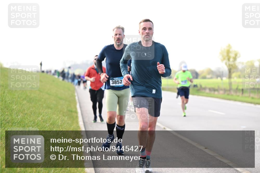 12.04.2026 - 45. Internationalen Wilhelmsburger Insellauf Dr. Thomas Lammeyer http://msf.ph/oto/9445427 12.04.2026 10:23:04 Laufen 3852 meine-sportfotos.de
