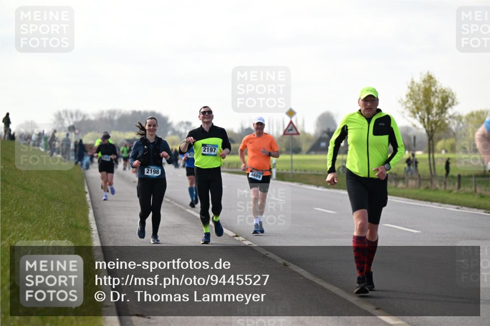 12.04.2026 - 45. Internationalen Wilhelmsburger Insellauf Dr. Thomas Lammeyer http://msf.ph/oto/9445527 12.04.2026 10:23:26 Laufen 2198, 2197, 4689 meine-sportfotos.de