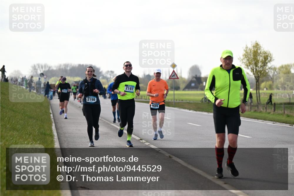 12.04.2026 - 45. Internationalen Wilhelmsburger Insellauf Dr. Thomas Lammeyer http://msf.ph/oto/9445529 12.04.2026 10:23:26 Laufen 5347, 2198, 2197, 4689 meine-sportfotos.de