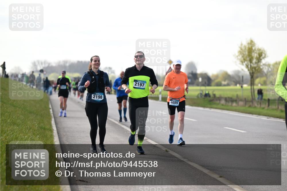 12.04.2026 - 45. Internationalen Wilhelmsburger Insellauf Dr. Thomas Lammeyer http://msf.ph/oto/9445538 12.04.2026 10:23:28 Laufen 2198, 2197, 4689 meine-sportfotos.de