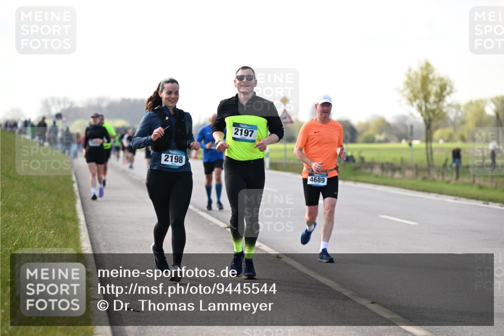 12.04.2026 - 45. Internationalen Wilhelmsburger Insellauf Dr. Thomas Lammeyer http://msf.ph/oto/9445544 12.04.2026 10:23:28 Laufen 2198, 2197, 4689 meine-sportfotos.de