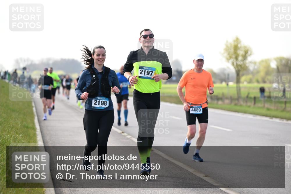 12.04.2026 - 45. Internationalen Wilhelmsburger Insellauf Dr. Thomas Lammeyer http://msf.ph/oto/9445550 12.04.2026 10:23:29 Laufen 2198, 2197, 4689 meine-sportfotos.de