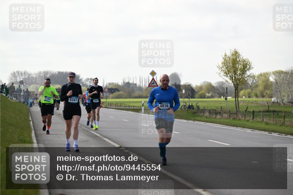 12.04.2026 - 45. Internationalen Wilhelmsburger Insellauf Dr. Thomas Lammeyer http://msf.ph/oto/9445554 12.04.2026 10:23:33 Laufen 2194, 5347, 3459, 2, 4836 meine-sportfotos.de