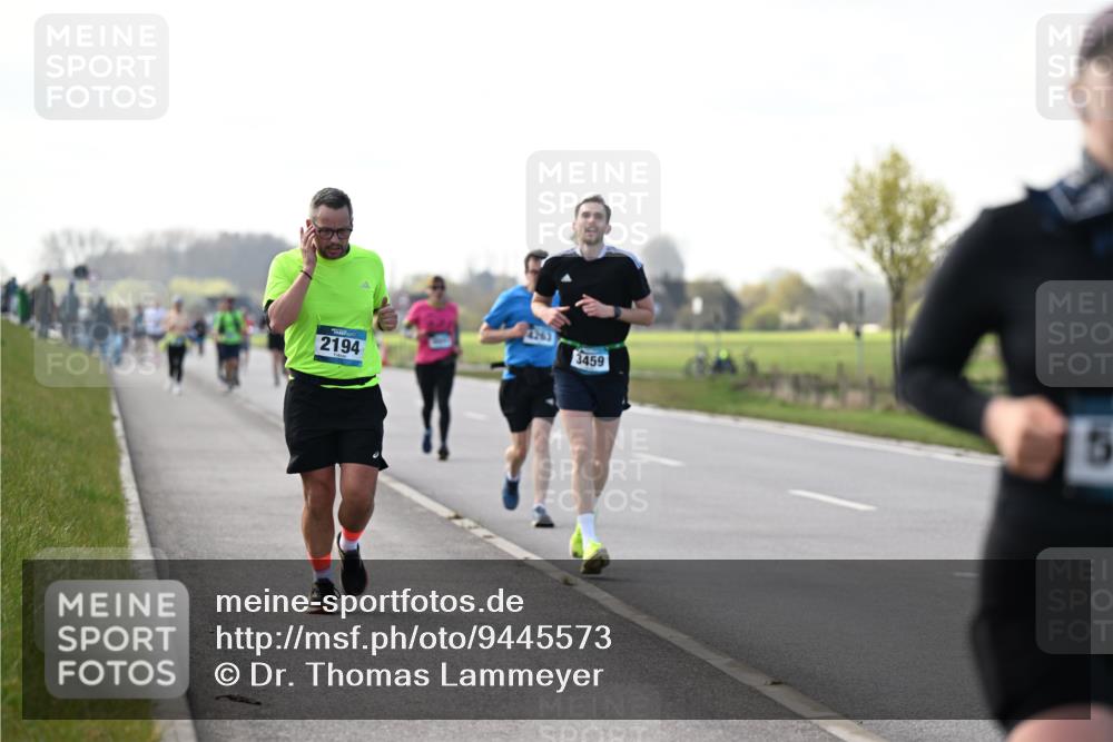 12.04.2026 - 45. Internationalen Wilhelmsburger Insellauf Dr. Thomas Lammeyer http://msf.ph/oto/9445573 12.04.2026 10:23:39 Laufen 2194, 3459, 15 meine-sportfotos.de