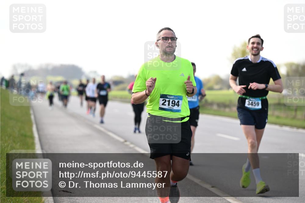 12.04.2026 - 45. Internationalen Wilhelmsburger Insellauf Dr. Thomas Lammeyer http://msf.ph/oto/9445587 12.04.2026 10:23:41 Laufen 2194, 3459 meine-sportfotos.de