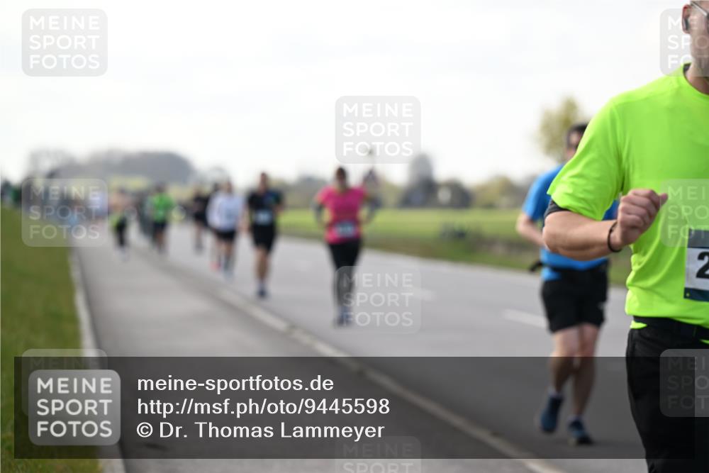 12.04.2026 - 45. Internationalen Wilhelmsburger Insellauf Dr. Thomas Lammeyer http://msf.ph/oto/9445598 12.04.2026 10:23:42 Laufen 2 meine-sportfotos.de