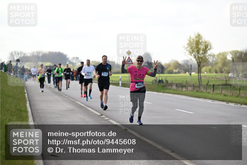 12.04.2026 - 45. Internationalen Wilhelmsburger Insellauf Dr. Thomas Lammeyer http://msf.ph/oto/9445608 12.04.2026 10:23:44 Laufen 4910, 3234, 4943 meine-sportfotos.de