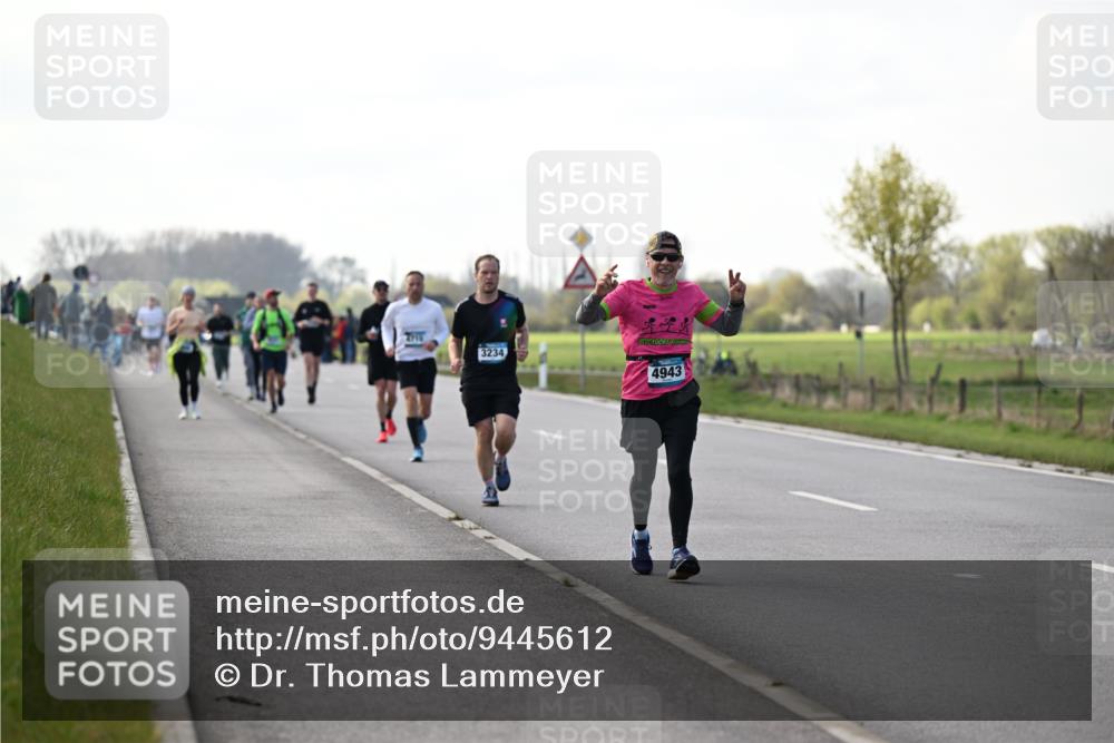 12.04.2026 - 45. Internationalen Wilhelmsburger Insellauf Dr. Thomas Lammeyer http://msf.ph/oto/9445612 12.04.2026 10:23:45 Laufen 3234, 4943 meine-sportfotos.de