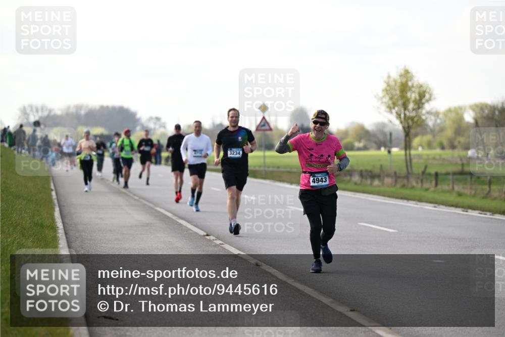 12.04.2026 - 45. Internationalen Wilhelmsburger Insellauf Dr. Thomas Lammeyer http://msf.ph/oto/9445616 12.04.2026 10:23:45 Laufen 3234, 4943 meine-sportfotos.de