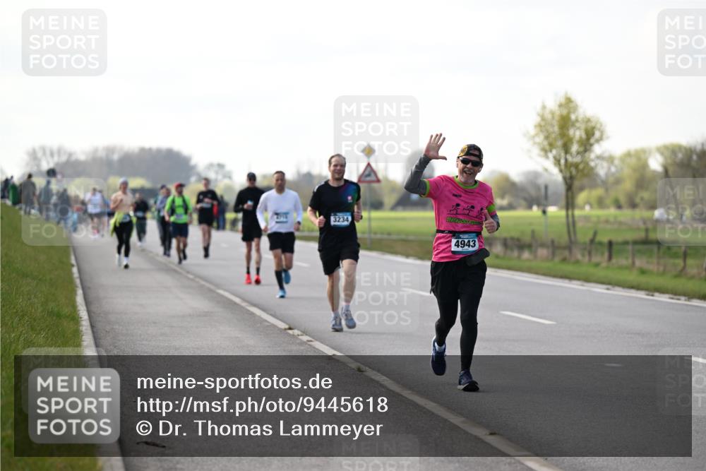 12.04.2026 - 45. Internationalen Wilhelmsburger Insellauf Dr. Thomas Lammeyer http://msf.ph/oto/9445618 12.04.2026 10:23:46 Laufen 3234, 4943 meine-sportfotos.de