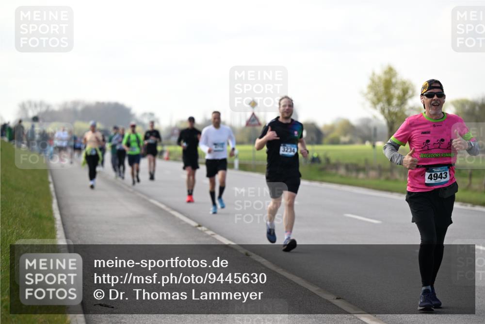 12.04.2026 - 45. Internationalen Wilhelmsburger Insellauf Dr. Thomas Lammeyer http://msf.ph/oto/9445630 12.04.2026 10:23:47 Laufen 3234, 4943 meine-sportfotos.de
