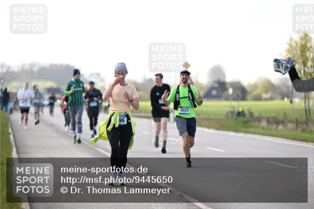 12.04.2026 - 45. Internationalen Wilhelmsburger Insellauf Dr. Thomas Lammeyer http://msf.ph/oto/9445650 12.04.2026 10:23:55 Laufen 95, 4024, 318 meine-sportfotos.de