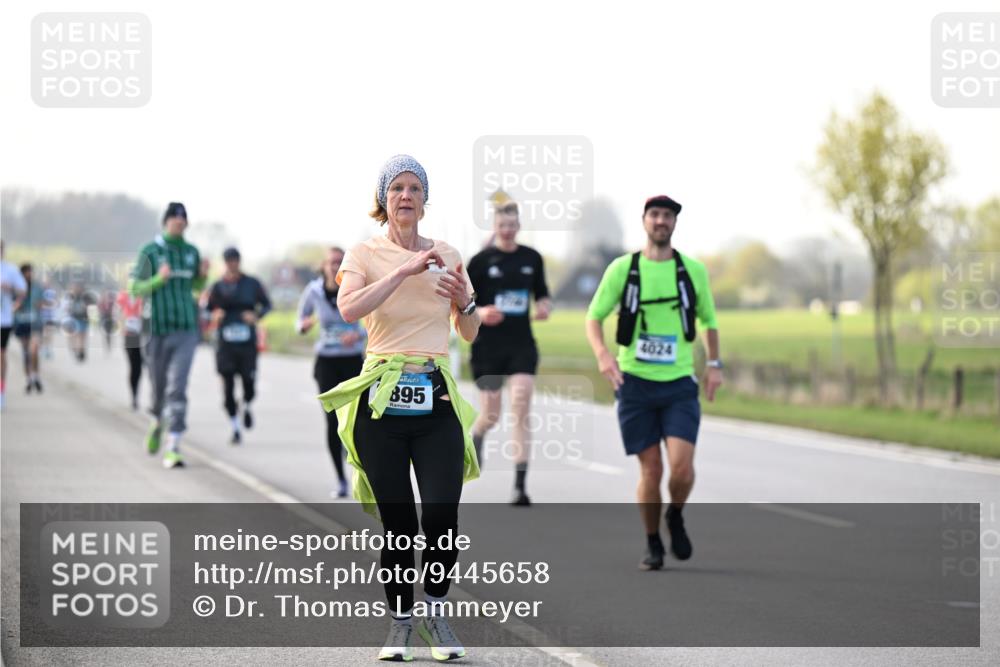 12.04.2026 - 45. Internationalen Wilhelmsburger Insellauf Dr. Thomas Lammeyer http://msf.ph/oto/9445658 12.04.2026 10:23:57 Laufen 895, 4024 meine-sportfotos.de