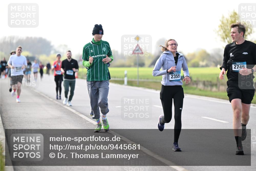 12.04.2026 - 45. Internationalen Wilhelmsburger Insellauf Dr. Thomas Lammeyer http://msf.ph/oto/9445681 12.04.2026 10:24:01 Laufen 2355, 2746 meine-sportfotos.de