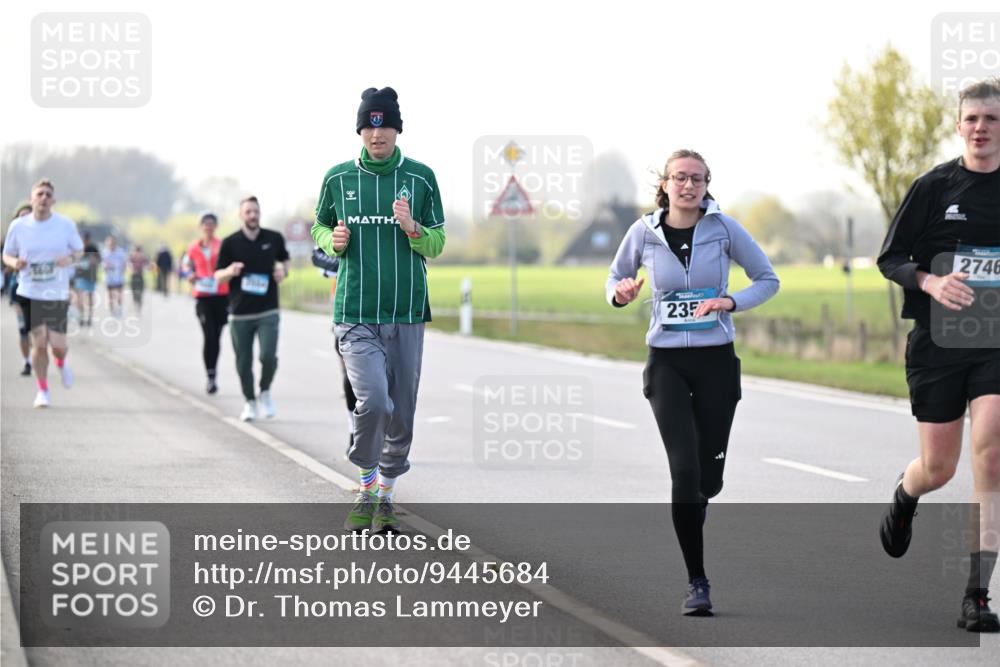 12.04.2026 - 45. Internationalen Wilhelmsburger Insellauf Dr. Thomas Lammeyer http://msf.ph/oto/9445684 12.04.2026 10:24:01 Laufen 235, 2746 meine-sportfotos.de