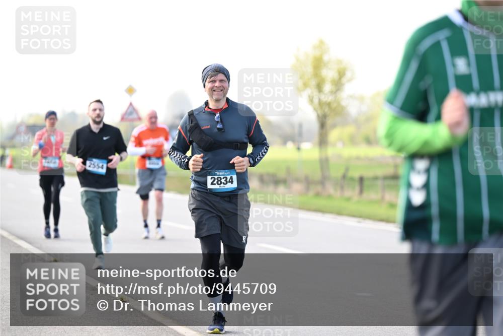 12.04.2026 - 45. Internationalen Wilhelmsburger Insellauf Dr. Thomas Lammeyer http://msf.ph/oto/9445709 12.04.2026 10:24:06 Laufen 2554, 2834 meine-sportfotos.de