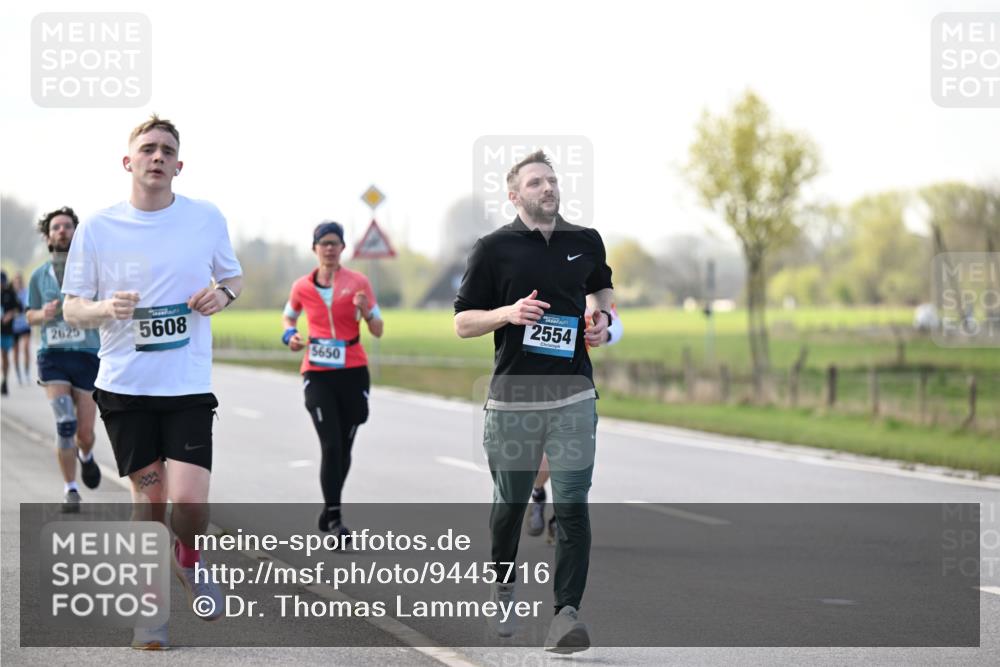 12.04.2026 - 45. Internationalen Wilhelmsburger Insellauf Dr. Thomas Lammeyer http://msf.ph/oto/9445716 12.04.2026 10:24:08 Laufen 2625, 5608, 5650, 2554 meine-sportfotos.de