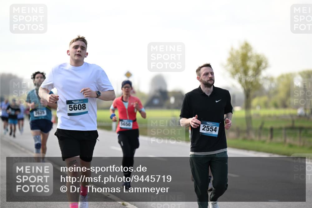 12.04.2026 - 45. Internationalen Wilhelmsburger Insellauf Dr. Thomas Lammeyer http://msf.ph/oto/9445719 12.04.2026 10:24:09 Laufen 2635, 5608, 5650, 2554 meine-sportfotos.de