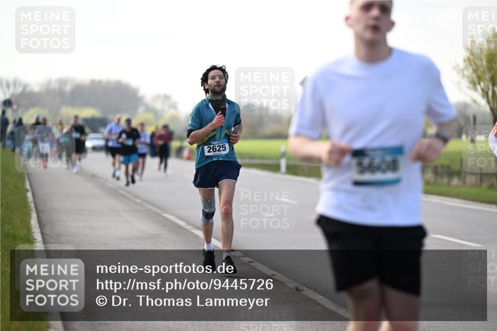 12.04.2026 - 45. Internationalen Wilhelmsburger Insellauf Dr. Thomas Lammeyer http://msf.ph/oto/9445726 12.04.2026 10:24:10 Laufen 2625, 5600 meine-sportfotos.de