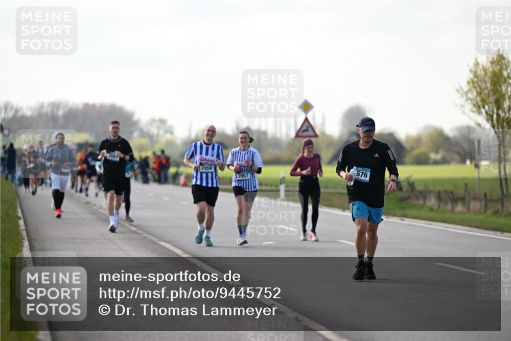 12.04.2026 - 45. Internationalen Wilhelmsburger Insellauf Dr. Thomas Lammeyer http://msf.ph/oto/9445752 12.04.2026 10:24:21 Laufen 2958, 576 meine-sportfotos.de