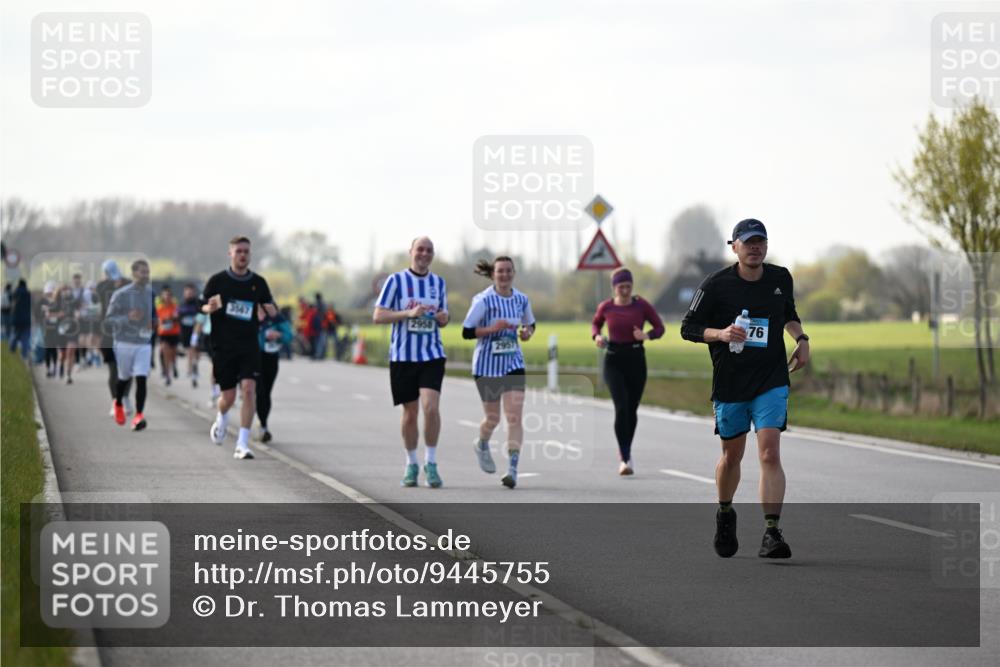 12.04.2026 - 45. Internationalen Wilhelmsburger Insellauf Dr. Thomas Lammeyer http://msf.ph/oto/9445755 12.04.2026 10:24:22 Laufen 76, 3547, 2958 meine-sportfotos.de