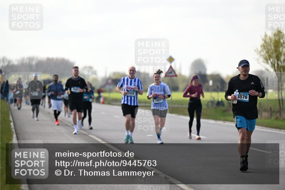 12.04.2026 - 45. Internationalen Wilhelmsburger Insellauf Dr. Thomas Lammeyer http://msf.ph/oto/9445763 12.04.2026 10:24:23 Laufen 2958, 3576 meine-sportfotos.de