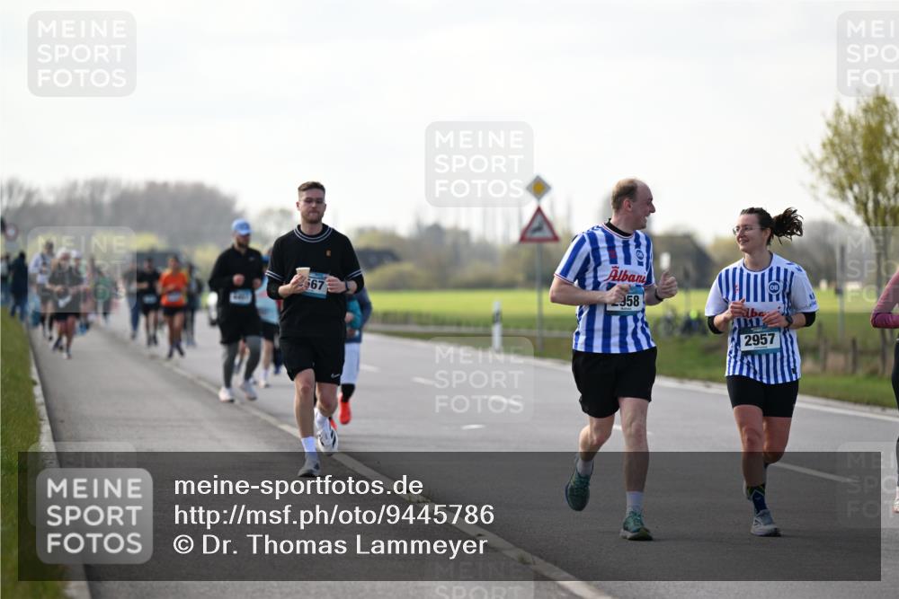 12.04.2026 - 45. Internationalen Wilhelmsburger Insellauf Dr. Thomas Lammeyer http://msf.ph/oto/9445786 12.04.2026 10:24:26 Laufen 667, 958, 2957 meine-sportfotos.de