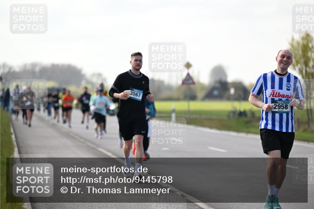 12.04.2026 - 45. Internationalen Wilhelmsburger Insellauf Dr. Thomas Lammeyer http://msf.ph/oto/9445798 12.04.2026 10:24:28 Laufen 3567, 2958 meine-sportfotos.de