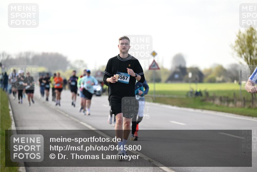 12.04.2026 - 45. Internationalen Wilhelmsburger Insellauf Dr. Thomas Lammeyer http://msf.ph/oto/9445800 12.04.2026 10:24:29 Laufen 3567 meine-sportfotos.de