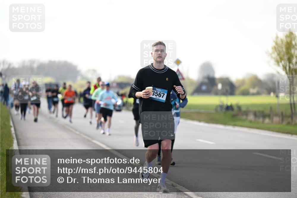12.04.2026 - 45. Internationalen Wilhelmsburger Insellauf Dr. Thomas Lammeyer http://msf.ph/oto/9445804 12.04.2026 10:24:30 Laufen 3567 meine-sportfotos.de