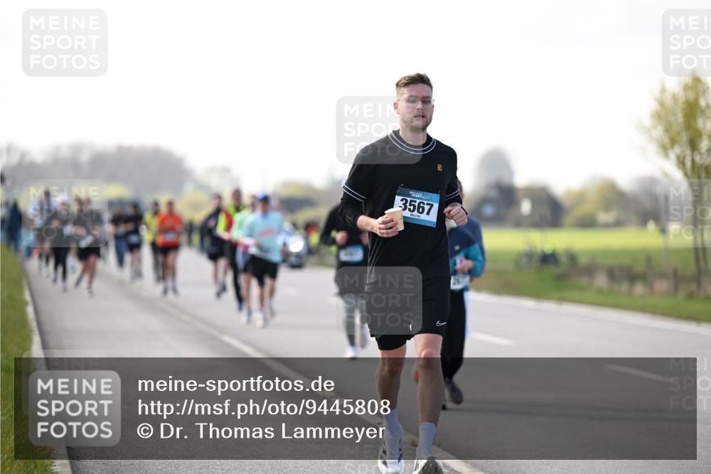 12.04.2026 - 45. Internationalen Wilhelmsburger Insellauf Dr. Thomas Lammeyer http://msf.ph/oto/9445808 12.04.2026 10:24:30 Laufen 3567 meine-sportfotos.de
