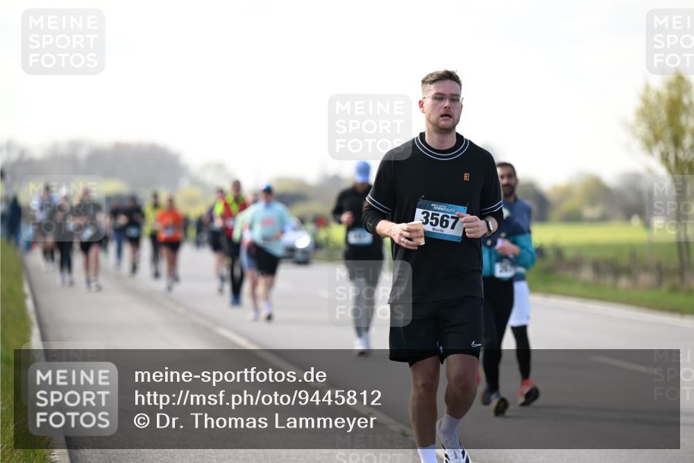12.04.2026 - 45. Internationalen Wilhelmsburger Insellauf Dr. Thomas Lammeyer http://msf.ph/oto/9445812 12.04.2026 10:24:31 Laufen 3567 meine-sportfotos.de