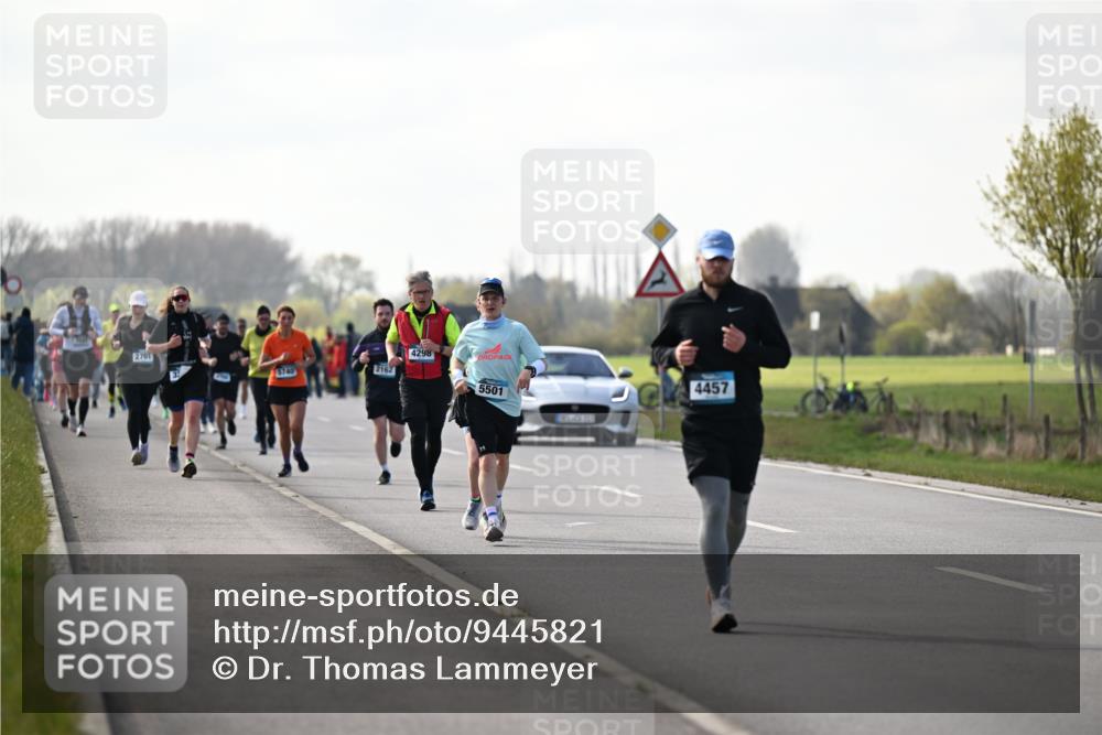 12.04.2026 - 45. Internationalen Wilhelmsburger Insellauf Dr. Thomas Lammeyer http://msf.ph/oto/9445821 12.04.2026 10:24:33 Laufen 2701, 5740, 2162, 4298, 4457, 5501 meine-sportfotos.de
