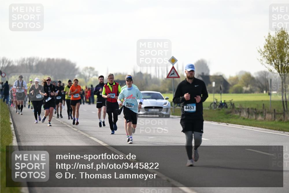 12.04.2026 - 45. Internationalen Wilhelmsburger Insellauf Dr. Thomas Lammeyer http://msf.ph/oto/9445822 12.04.2026 10:24:33 Laufen 2701, 5740, 298, 5501, 4457 meine-sportfotos.de