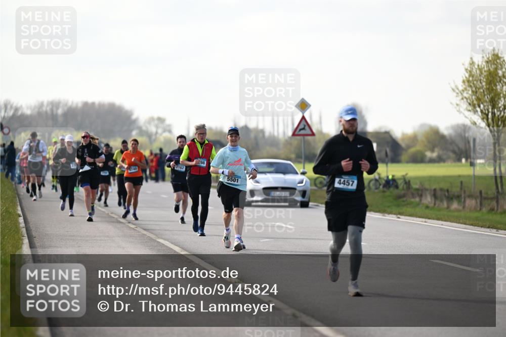 12.04.2026 - 45. Internationalen Wilhelmsburger Insellauf Dr. Thomas Lammeyer http://msf.ph/oto/9445824 12.04.2026 10:24:33 Laufen 5740, 2162, 98, 5501, 4457 meine-sportfotos.de