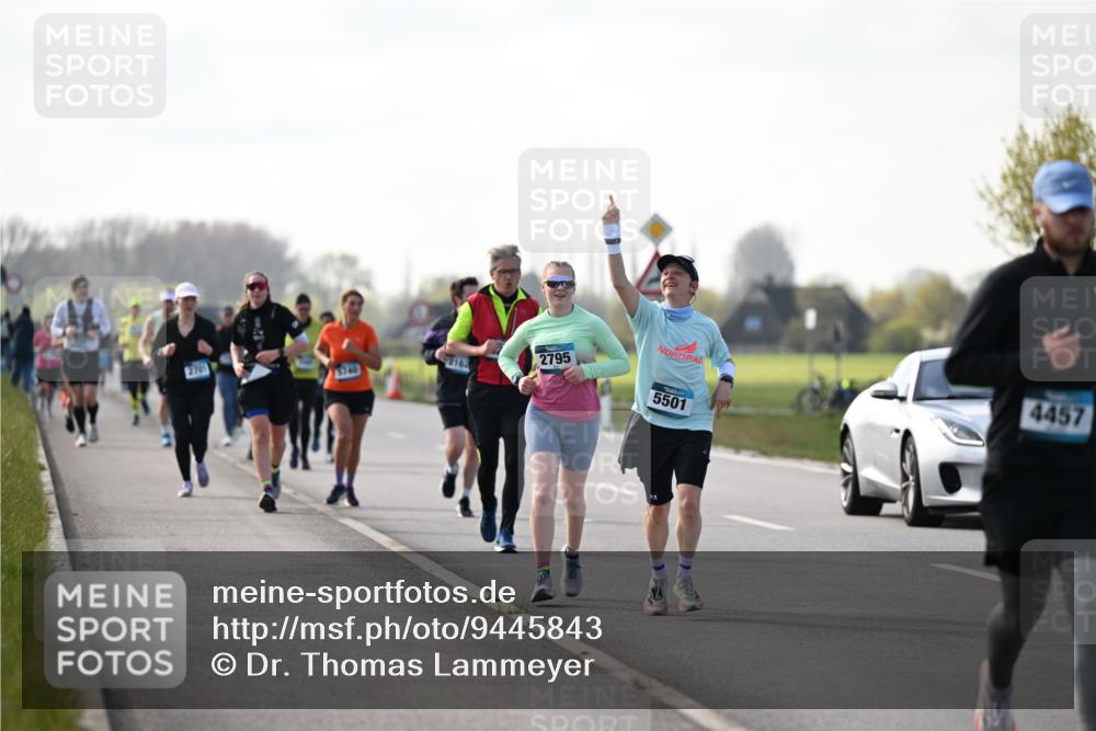 12.04.2026 - 45. Internationalen Wilhelmsburger Insellauf Dr. Thomas Lammeyer http://msf.ph/oto/9445843 12.04.2026 10:24:36 Laufen 2701, 2163, 2795, 5501, 4457 meine-sportfotos.de