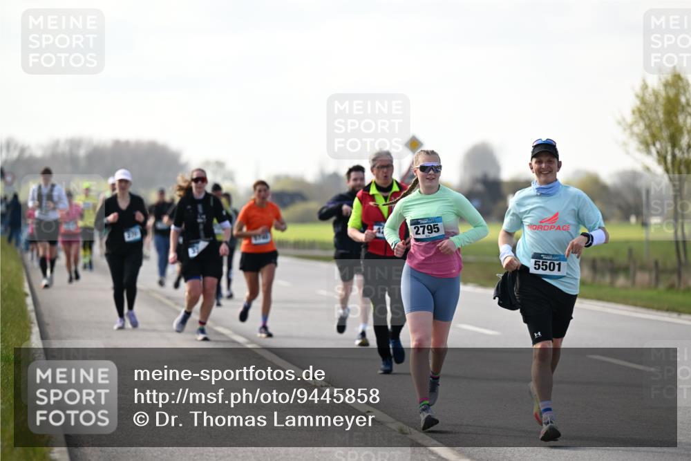 12.04.2026 - 45. Internationalen Wilhelmsburger Insellauf Dr. Thomas Lammeyer http://msf.ph/oto/9445858 12.04.2026 10:24:38 Laufen 2795, 5501 meine-sportfotos.de