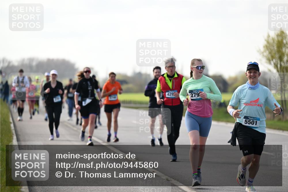 12.04.2026 - 45. Internationalen Wilhelmsburger Insellauf Dr. Thomas Lammeyer http://msf.ph/oto/9445860 12.04.2026 10:24:39 Laufen 4292, 279, 5501 meine-sportfotos.de