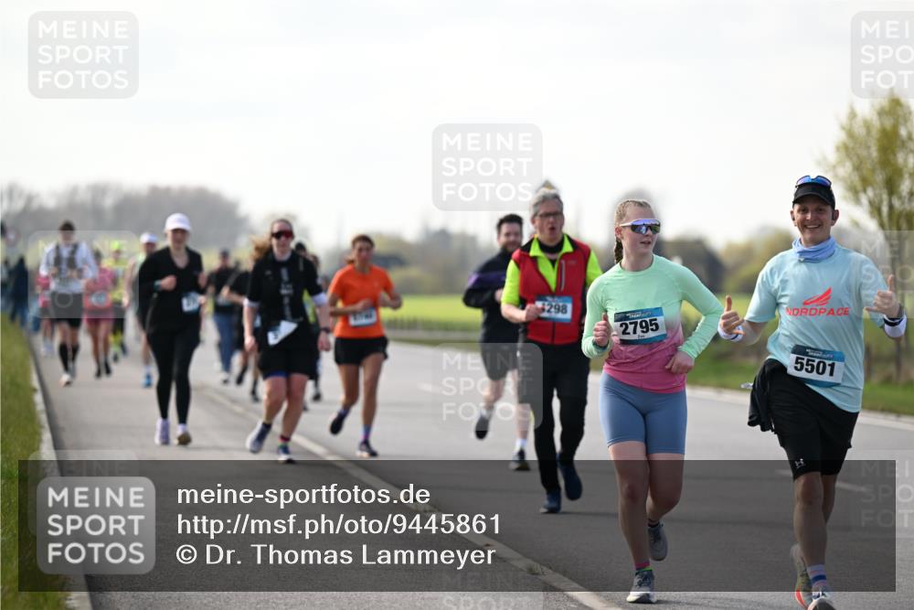 12.04.2026 - 45. Internationalen Wilhelmsburger Insellauf Dr. Thomas Lammeyer http://msf.ph/oto/9445861 12.04.2026 10:24:39 Laufen 298, 2795, 5501, 1 meine-sportfotos.de