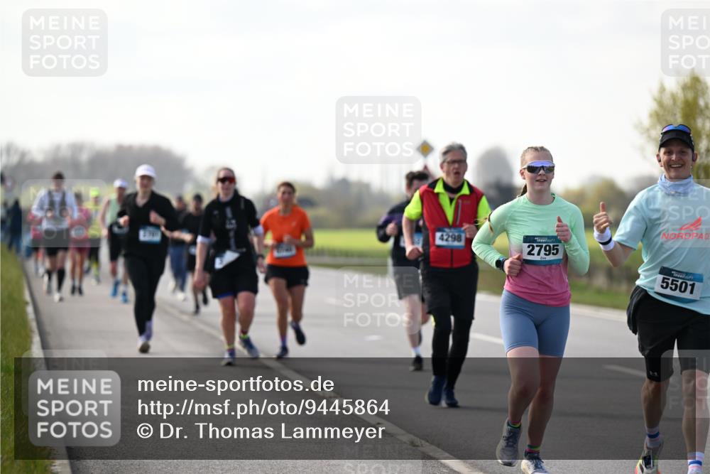 12.04.2026 - 45. Internationalen Wilhelmsburger Insellauf Dr. Thomas Lammeyer http://msf.ph/oto/9445864 12.04.2026 10:24:39 Laufen 4298, 2795, 5501 meine-sportfotos.de