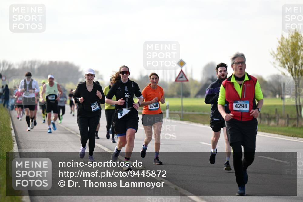 12.04.2026 - 45. Internationalen Wilhelmsburger Insellauf Dr. Thomas Lammeyer http://msf.ph/oto/9445872 12.04.2026 10:24:41 Laufen 2701, 3, 5740, 4298 meine-sportfotos.de