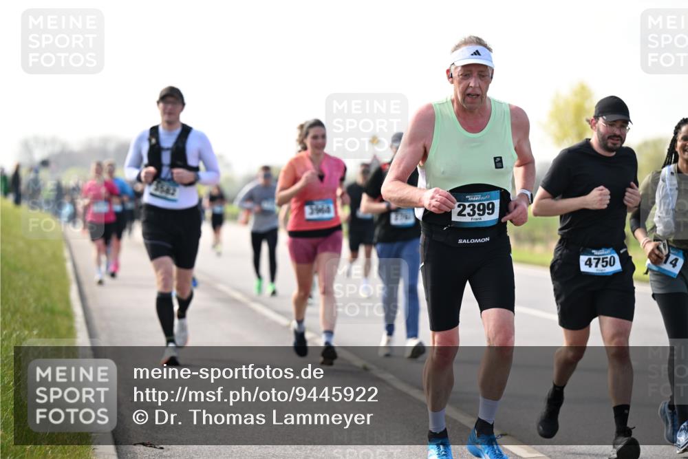 12.04.2026 - 45. Internationalen Wilhelmsburger Insellauf Dr. Thomas Lammeyer http://msf.ph/oto/9445922 12.04.2026 10:24:52 Laufen 2399, 14, 4750 meine-sportfotos.de