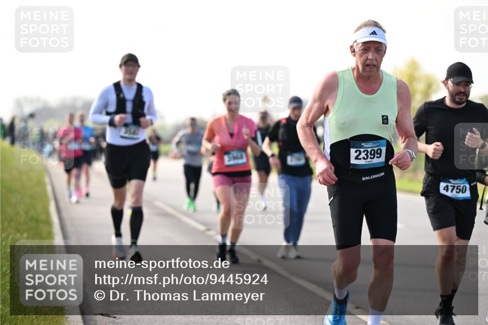 12.04.2026 - 45. Internationalen Wilhelmsburger Insellauf Dr. Thomas Lammeyer http://msf.ph/oto/9445924 12.04.2026 10:24:52 Laufen 2399, 4750 meine-sportfotos.de