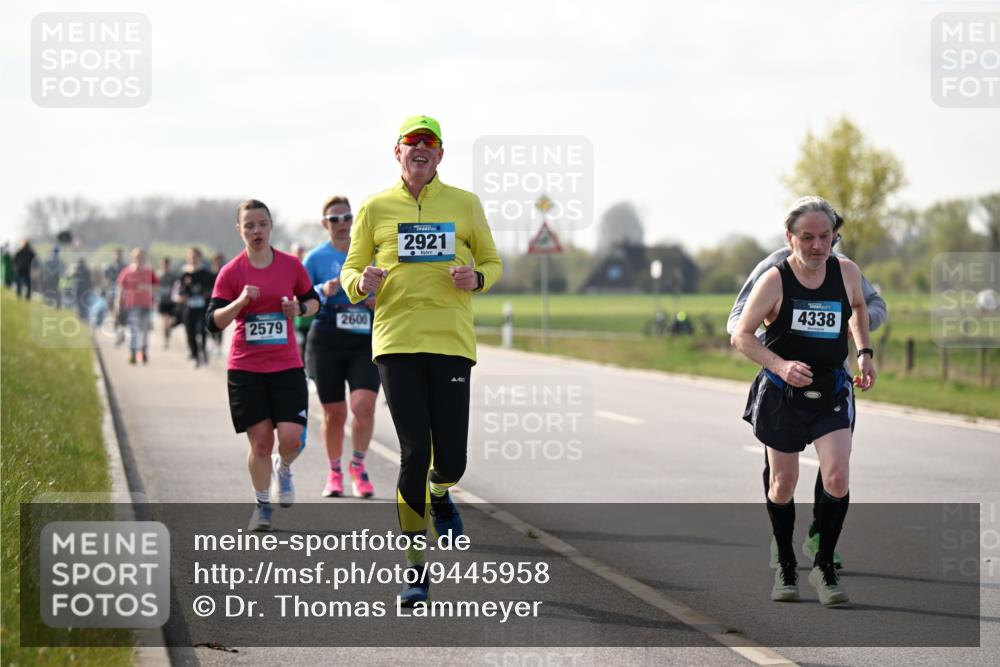12.04.2026 - 45. Internationalen Wilhelmsburger Insellauf Dr. Thomas Lammeyer http://msf.ph/oto/9445958 12.04.2026 10:24:57 Laufen 2579, 2600, 2921, 4338 meine-sportfotos.de